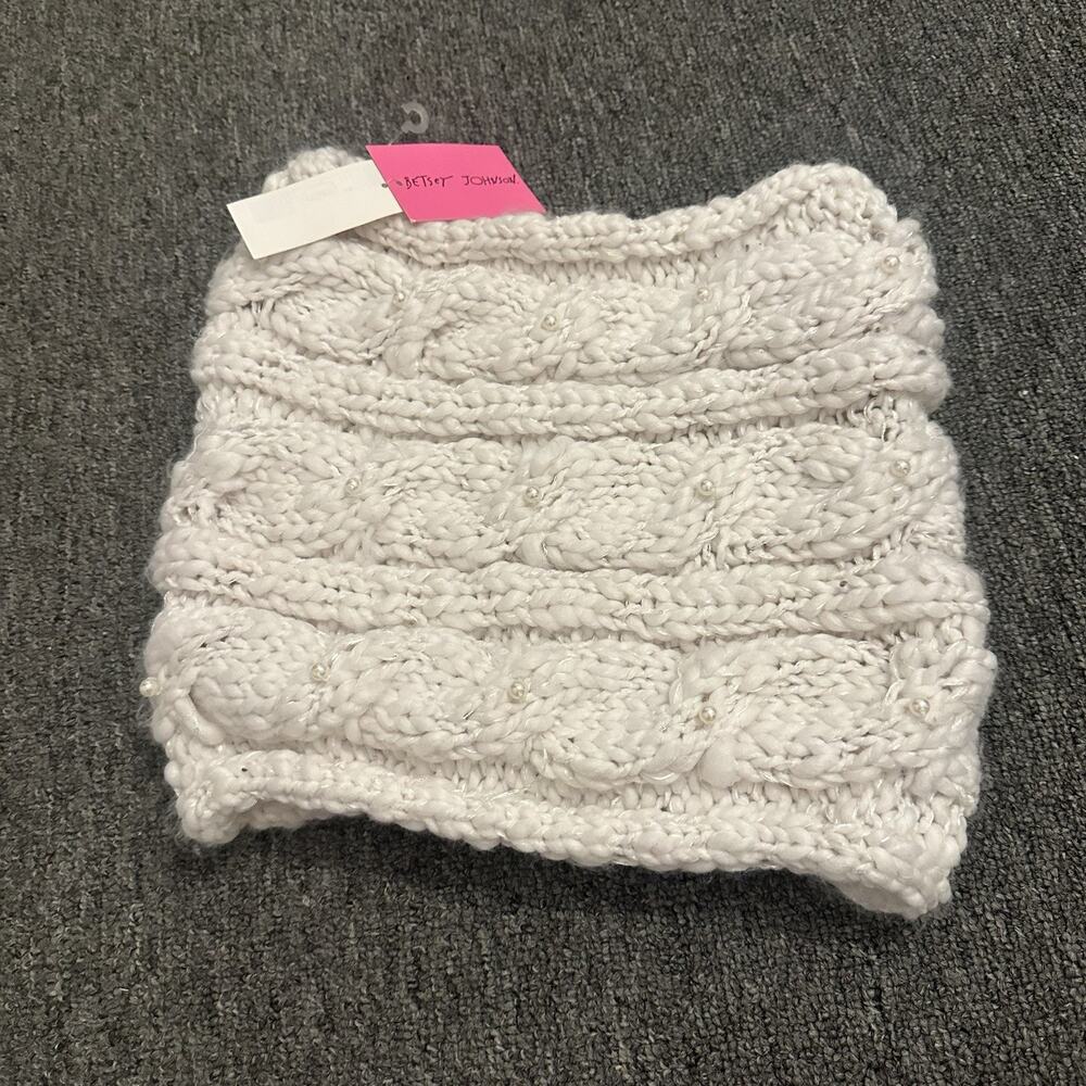 Betsey Johnson ivory cable knit infinity scarf w/pearl & metallic thread details